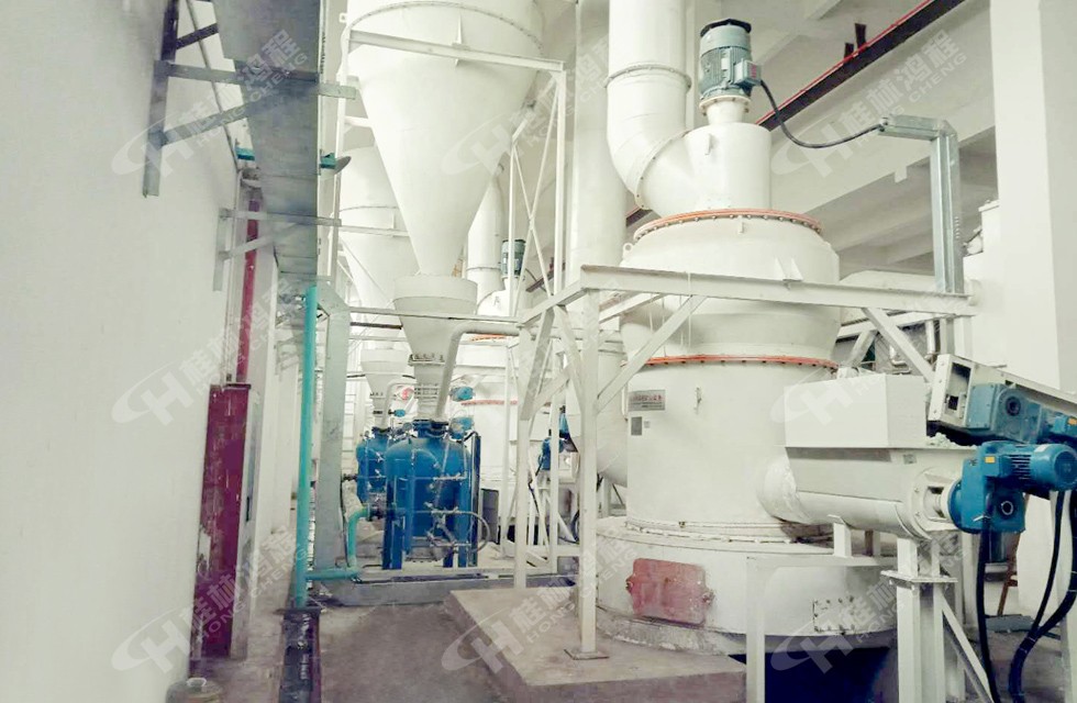 HCQ1500玻璃纖維廢絲粉碎機(jī)磨粉生產(chǎn)線浙江某石集團(tuán)投產(chǎn) HCQ1500玻璃纖維廢絲粉碎機(jī)磨粉生產(chǎn)線浙江某石集團(tuán)投產(chǎn)